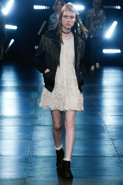 Look 71